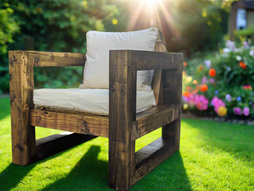 Solid Wood Garden Chair/Lounger