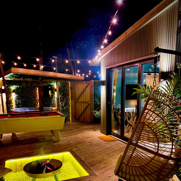 26M / 85FT Super Festoon Warm White Outdoor Plug-in Connectable LED String Lights - Elite Outdoor Living